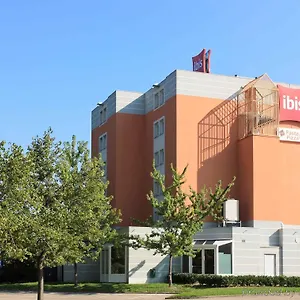 Hotel Ibis Lyon Sud Sur Rhone ***